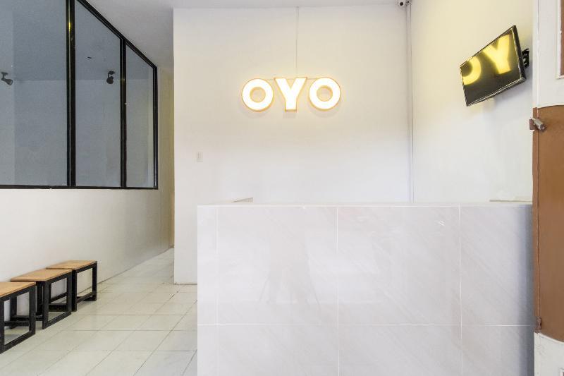 ホテルOyo 835 メトロポリタン ホーム ステイ メダン エクステリア 写真